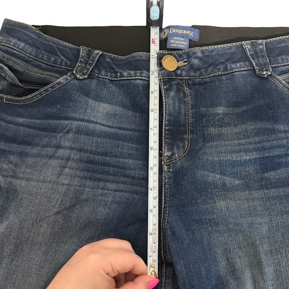 Democracy Ab Technology "Ab"solution Distressed Crop Straight Jeans Womens 20W - Picture 3 of 4